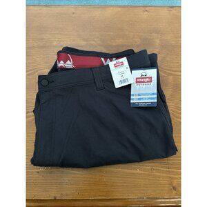 Wrangler Men's 44x10” Outdoor All Terrain Cargo Shorts BLACK Relaxed Fit #10725